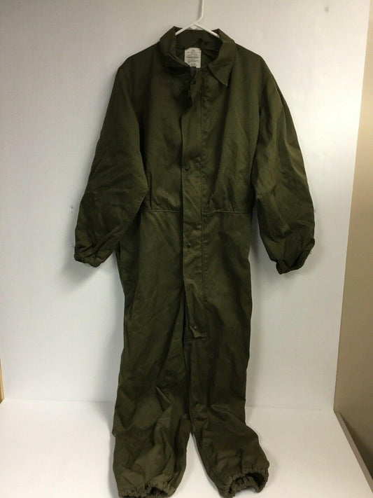 US Military Issue Mechanics Cold Weather Coveralls OD Green Size Medium Half Zip